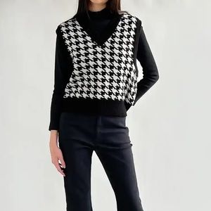 Oak+Fort Checkered Sweater Vest